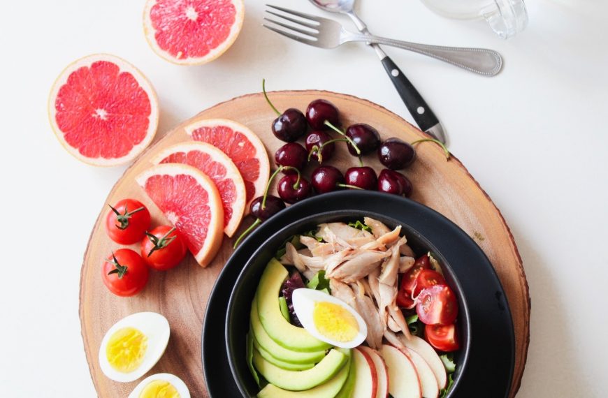 The Health Benefits Unveiled: Exploring Nutrient Content in Organic Living