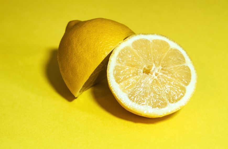 Exploring the Potential of Lemons for Natural Disinfection in Everyday Life